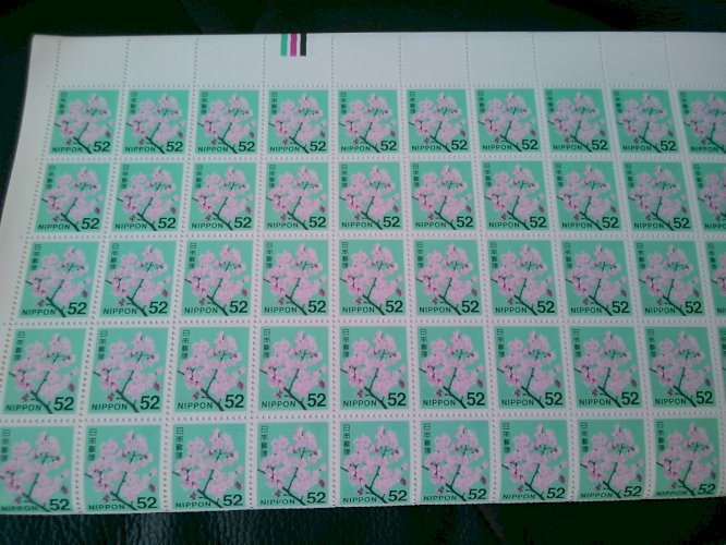 普通切手52円 100枚× 1～10シート 販売率92％